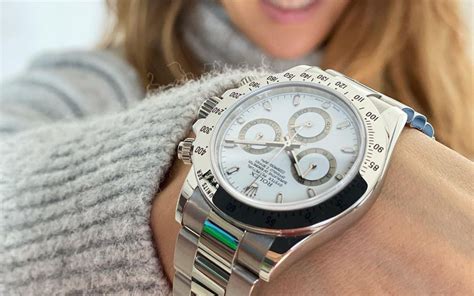 woman finds 250000 rolex watch thrift|The woman who found a $250,000 Rolex in her thrift.